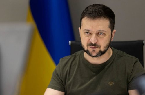 Zelenski Karlsonun müsahibə üçün sorğularını iqnor edib