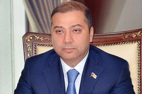 Hacı Salayev villasına 158 minlik lift istədi - Başına iş açdı