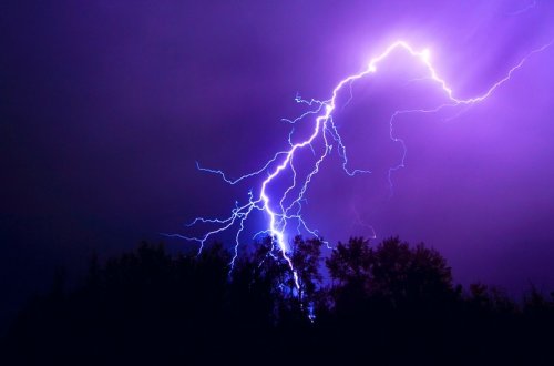 Azərbaycanın bəzi ərazilərində şimşək çaxıb, qar yağıb - FAKTİKİ HAVA