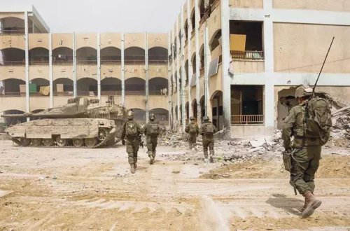 İsrail əsgərləri Xan Yunisdən geri çəkilir