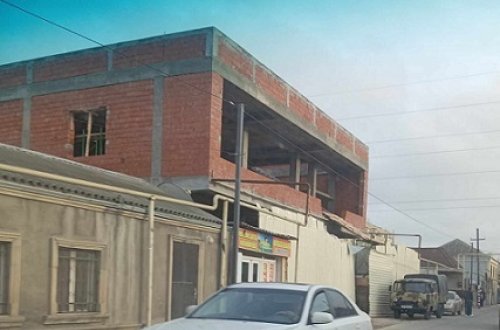 Binəqədi icra başçısının icazəsi ilə qanunsuz obyekt tikilir? - FOTOLAR