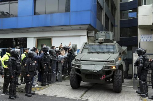 Ekvadorun Meksika səfirliyinə basqınına qonşu ölkələr reaksiya verib