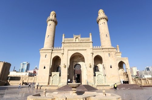 QMİ Ramazan bayramı namazının saatlarını açıqlayıb