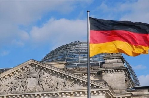 İsrail məhsullarını boykot etməyə çağıran aparıcı Almaniyada işdən çıxarıldı