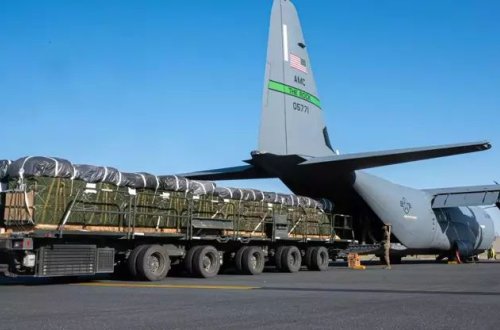 Qəzzaya 38 min qida paketi çatdırılıb