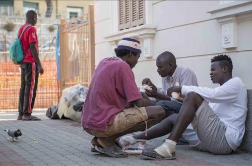 BMT: Sudanda məcburi köçkünlərin sayı 8,5 milyonu ötüb