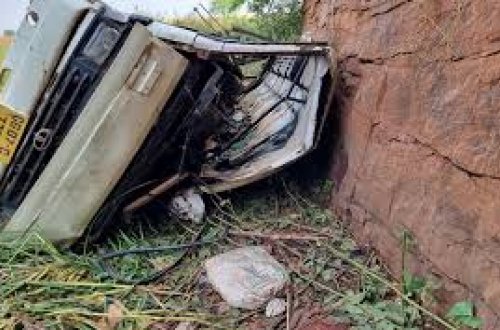 Hindistanda avtobusun qəzaya uğraması nəticəsində azı 12 işçi həlak olub