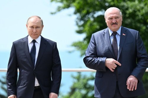 Aleksandr Lukaşenko Vladimir Putinlə görüş üçün Rusiyaya gedir