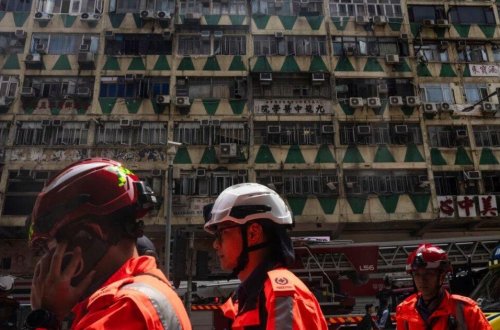 Honkonqda çoxmərtəbəli binada yanğın - Ölənlər və yaralananlar var - FOTO