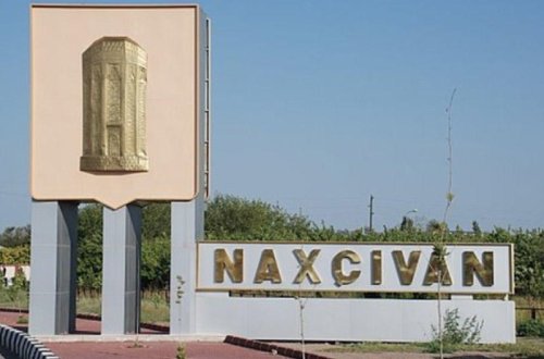 Naxçıvanda qaya uçqunu oldu - FOTO