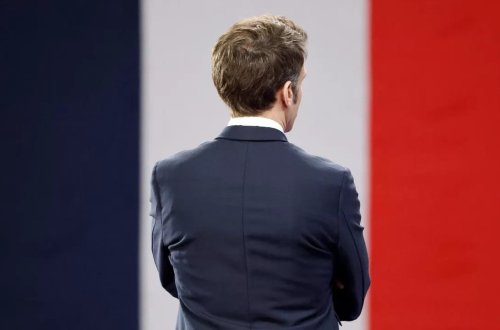 Makron İranı təcrid etməyə çağırıb