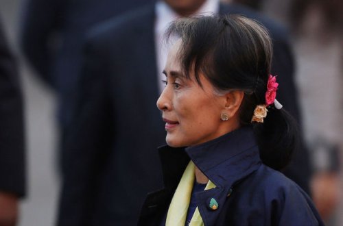 Nobel mükafatı laureatı ev dustaqlığına buraxılıb