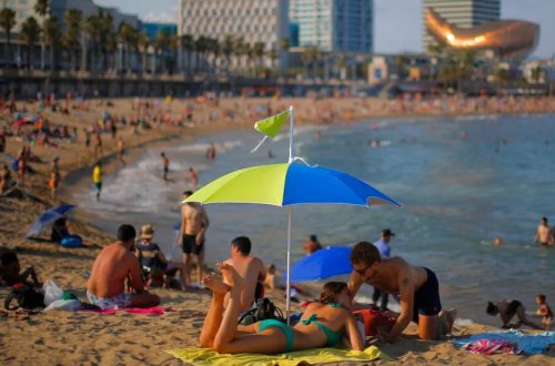 İspaniyanın turizm gəlirinin 200 milyard dolları keçəcəyi gözlənilir