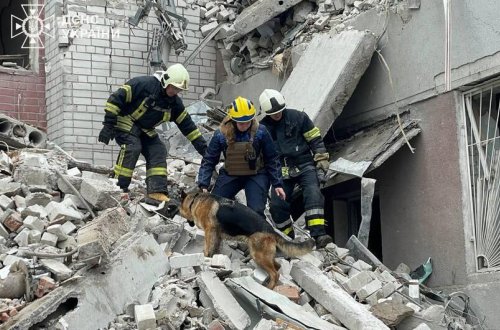 Çerniqovda ölənlərin sayı 18-ə çatıb, 77 nəfər yaralandı - FOTOlar