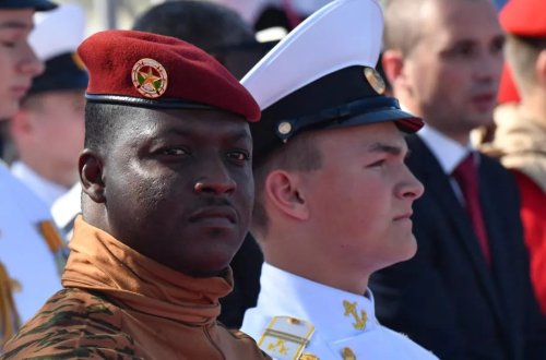 Burkina Faso üç fransız diplomatı “arzuolunmaz şəxs” elan etdi