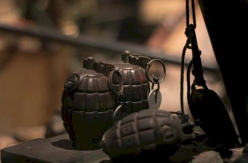 Xankəndidə avtomat, qumbara və qumbaraatanlar tapılıb