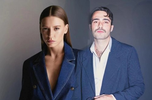 Serenay Sarıkaya və Mert Demir əl-ələ - FOTO