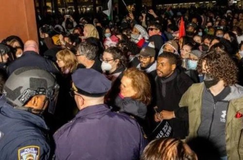 ABŞ polisi İsrailə etiraz edənləri həbs edib