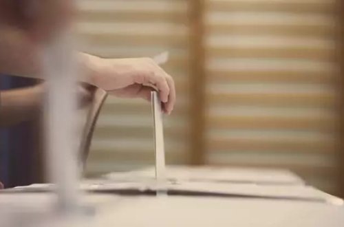 Şimali Makedoniyada seçkilər keçirilir