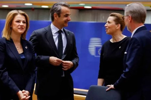 Yunanıstan Ukraynaya S-300 və Patriot yardımını rədd etdi