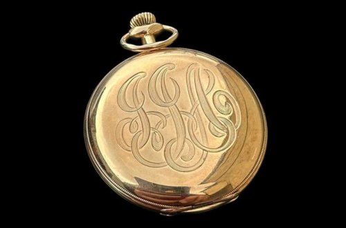 “Titanik” sərnişininin saatı 1,4 milyon dollara satılıb