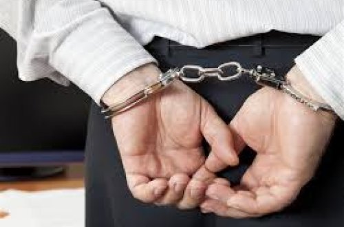 Lənkəranda kollecdə 17 yaşlı qızla cinsi əlaqədə olan mühafizəçi həbs edildi