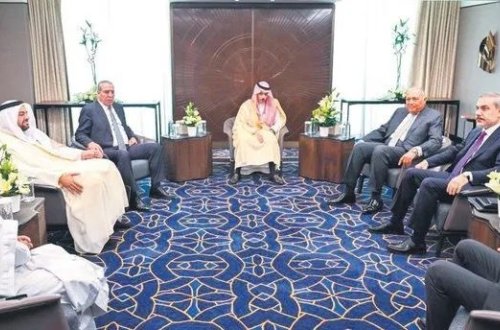 Ər-Riyadda İsrailə təzyiq elementləri müzakirə olunub