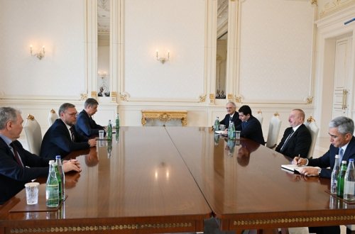 İlham Əliyev Rusiyanın Federasiya Şurasının sədr müavinini və Dövlət Dumasının komitə sədrini qəbul edib - YENİLƏNİB