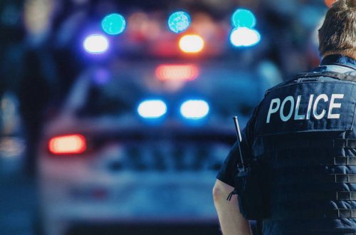 ABŞ-də qan donduran hadisə: Kişi yoldan keçənə hücum edərək onun gözünü və qulağını yedi - FOTO