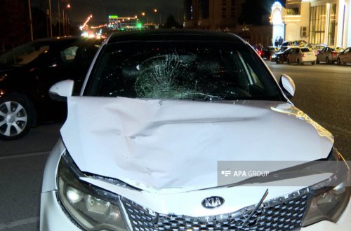 Bakıda toydan çıxan qadınları avtomobil vurdu: ÖLƏN VAR - VİDEO