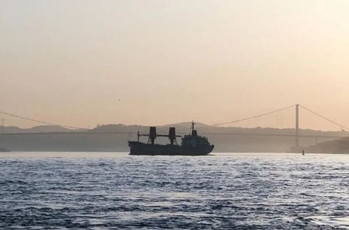 İstanbul boğazı gəmilərin hərəkəti üçün bağlandı