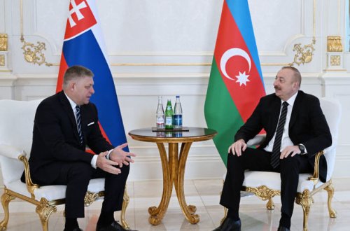 Prezident İlham Əliyevin Slovakiyanın baş naziri ilə təkbətək görüşü olub - YENİLƏNİB + FOTO