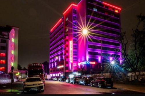 Almaniyada casusluq iddiası: Çinlilər fahişəxananı aldı, ölkə üsyan etdi