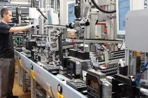 Almaniyada fabrik sifarişləri 3 aydır azalır