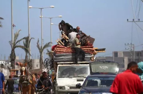 Rəfahda 110 min insan yerindən edildi