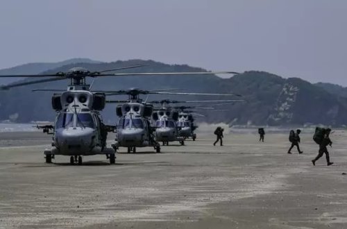 Cənubi Koreya ordusunun Sarı dənizdə hərbi təlim keçirib