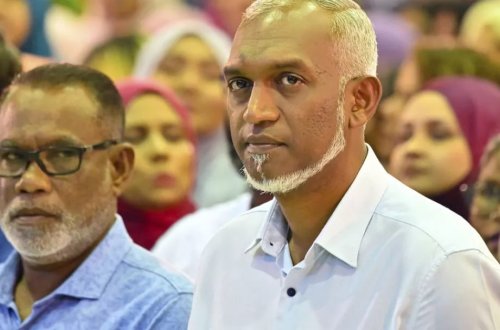 Hindistan Maldiv adalarında 80 əsgərini mülki heyətlə əvəz edib