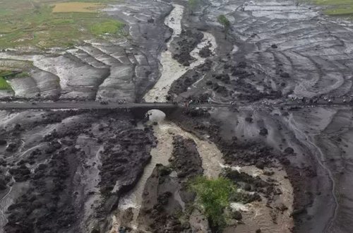 İndoneziyada ölənlərin sayı artır