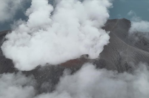 İndoneziyada İbu vulkanında püskürmə baş verib