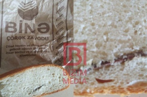 Çörəyin içərisindən taxta parçası ÇIXDI: Zavod CƏZALANDIRILDI - RƏSMİ