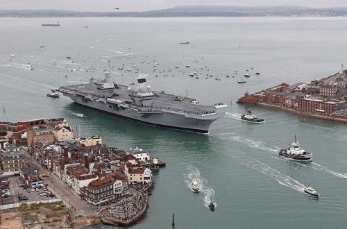 İngiltərə 6 yeni döyüş gəmisi inşa edəcək