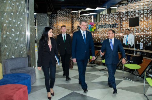 Minsk Şəhər İcraiyyə Komitəsinin sədri “ASAN xidmət”də