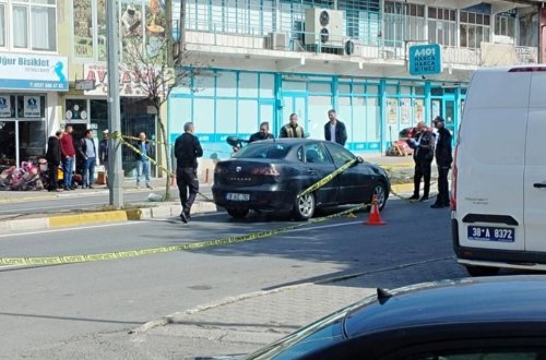 Keçmiş həyat yoldaşını və qayınatasını güllələdi