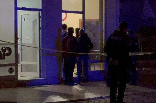 3 saat fasilə ilə bir dostunu öldürdü, digərini yaraladı - DƏHŞƏTLİ CİNAYƏT