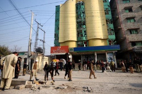 Pakistanda qızlar məktəbinə hücum edildi - Xəsarət alan və ölən olmayıb