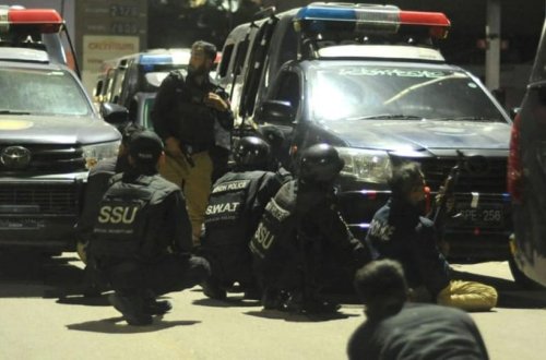 Pakistanda qızlar məktəbinə hücum edildi