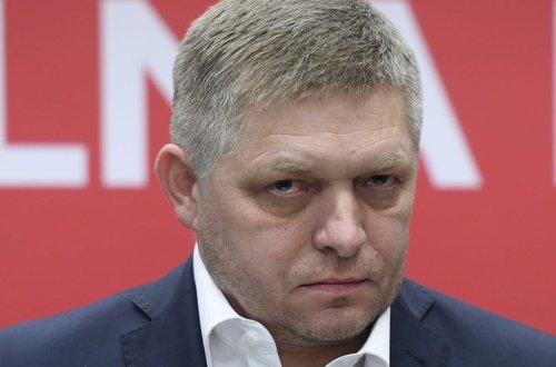 Slovakiyanın baş nazirinin vəziyyəti yaxşılaşıb