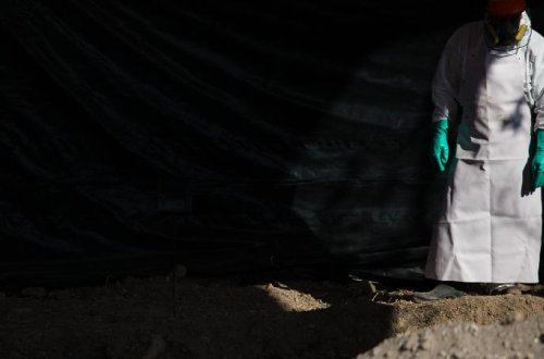 Meksikada güllələndiyi müəyyən edilən 10 cəsəd tapıldı