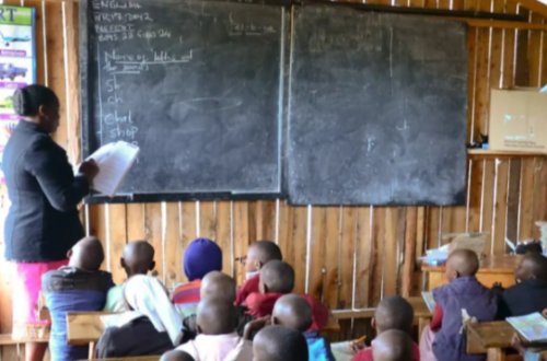 Keniyada məktəbin damı çökdü: Ölən və yaralananlar var