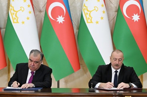Azərbaycan və Tacikistan arasında yeddi sənəd imzalanıb - YENİLƏNİB
